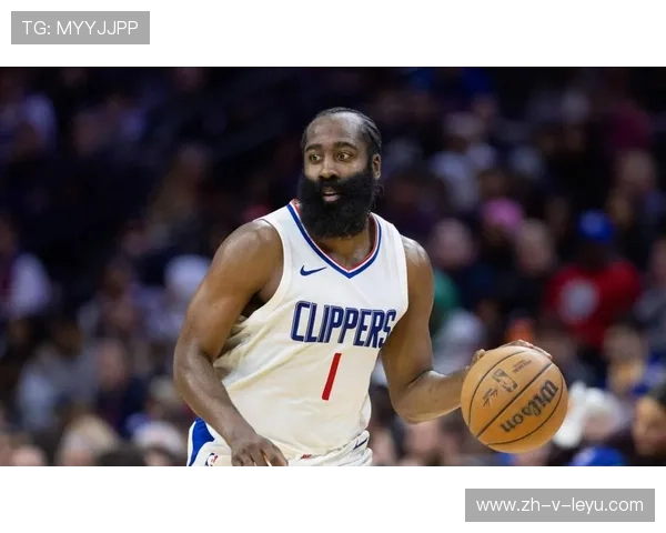 哈登急停后仰两分，76人再添关键得分